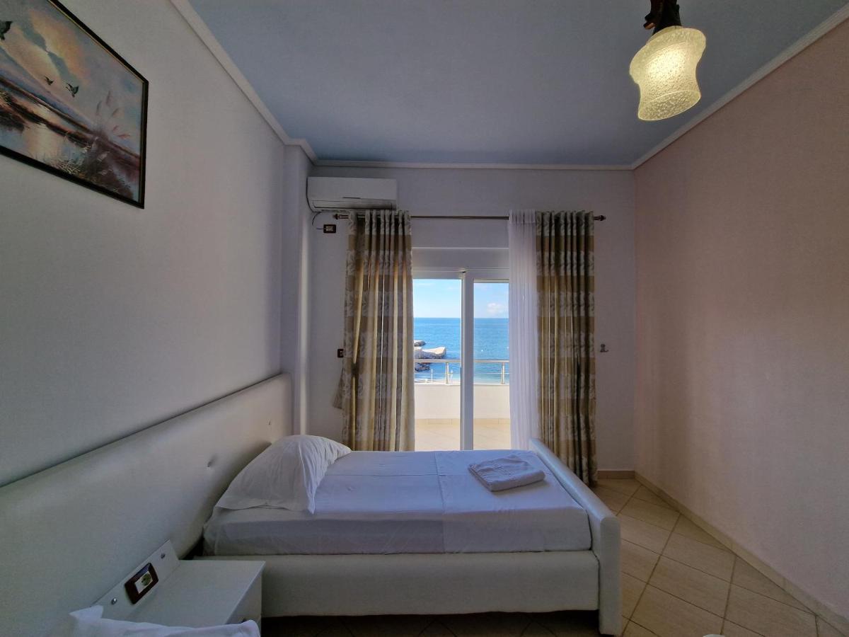Hotel Artur Ksamil Exterior photo
