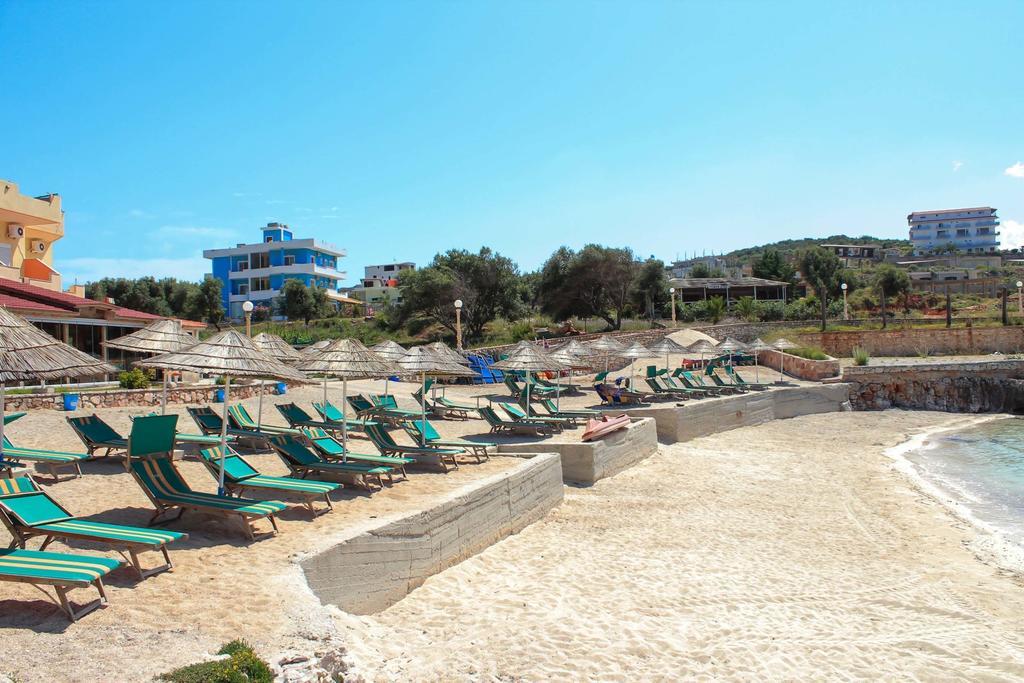 Hotel Artur Ksamil Exterior photo