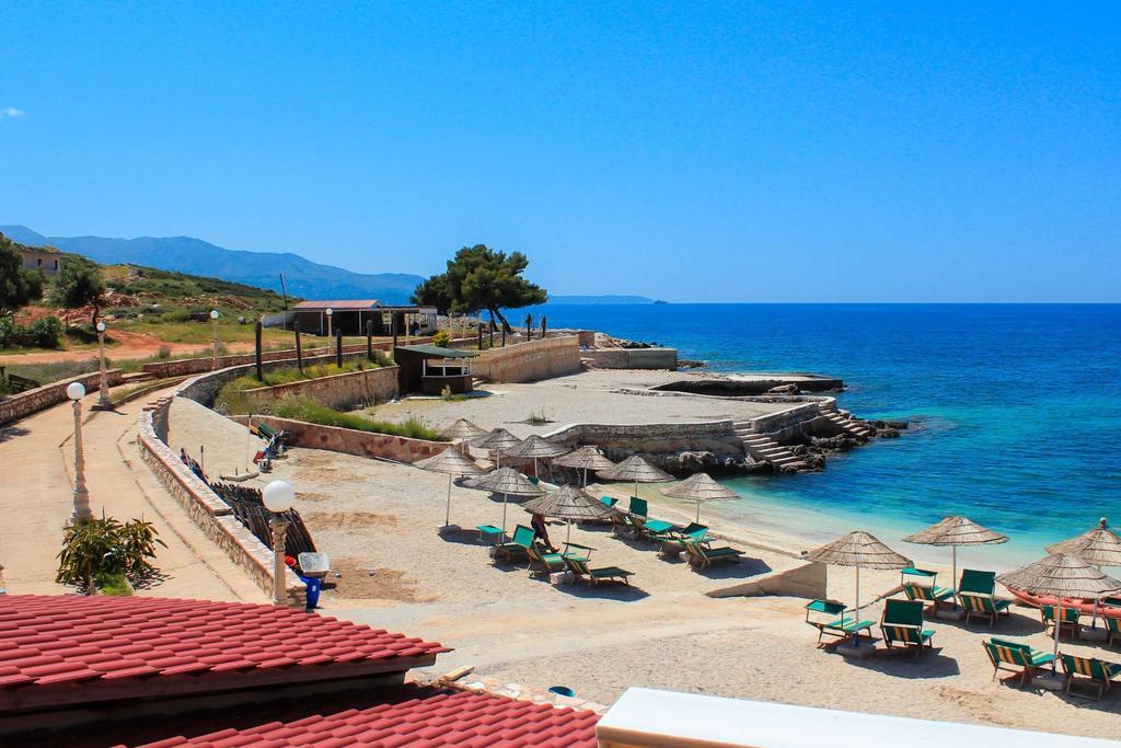Hotel Artur Ksamil Exterior photo