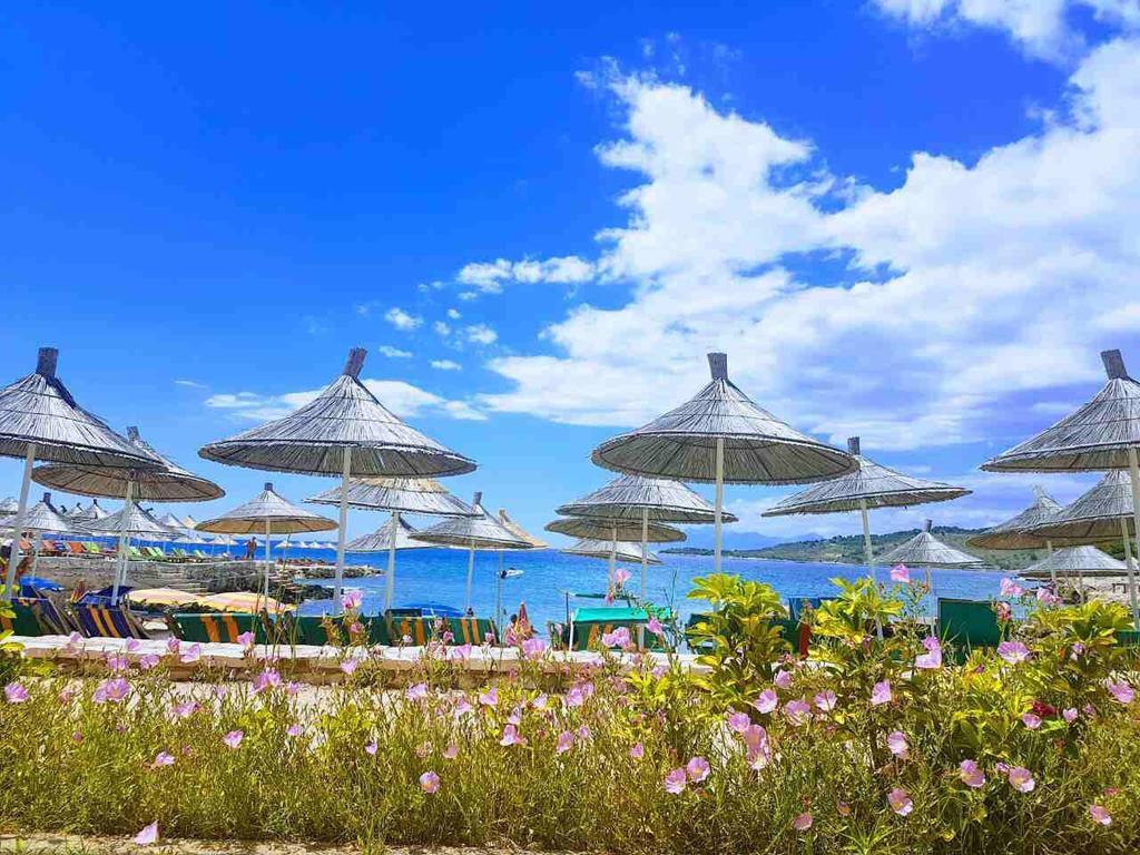 Hotel Artur Ksamil Exterior photo